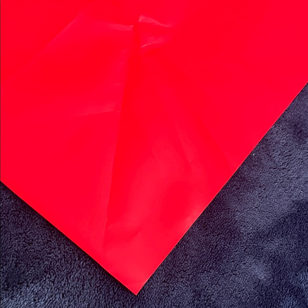 28# Yves Saint Laurent Red and Gold Gift Wrap Paper ❤️❤️❤️ - Picture 7 of 10